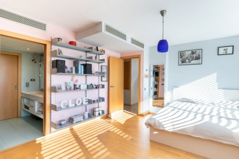 5 bedrooms apartment for sale in Barcelona, Catalonia, Spain № 1516 - photo 17