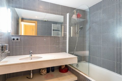 5 bedrooms apartment for sale in Barcelona, Catalonia, Spain № 1516 - photo 18