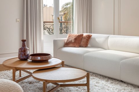 3 chambres apartment à vendre à Barcelona, Catalonia, Spain № 1519 - photo 3