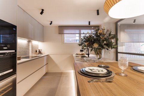 5 bedrooms apartment for sale in Barcelona, Catalonia, Spain № 1518 - photo 11