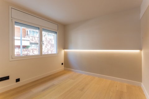 5 bedrooms apartment for sale in Barcelona, Catalonia, Spain № 1518 - photo 23