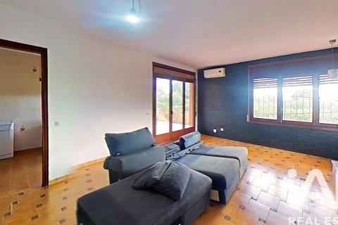 Сasa de 3 dormitorios en venta en Valls, Tarragona, Cataluña, Spain № 4752 - foto 12