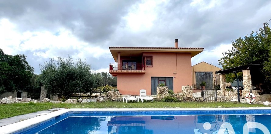 Сasa de 3 dormitorios en venta en Valls, Tarragona, Cataluña, Spain № 4752