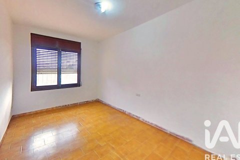 Сasa de 3 dormitorios en venta en Valls, Tarragona, Cataluña, Spain № 4752 - foto 17
