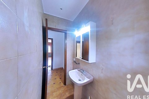 Сasa de 3 dormitorios en venta en Valls, Tarragona, Cataluña, Spain № 4752 - foto 13