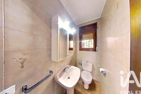Сasa de 3 dormitorios en venta en Valls, Tarragona, Cataluña, Spain № 4752 - foto 14