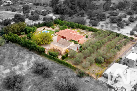 Сasa de 3 dormitorios en venta en Valls, Tarragona, Cataluña, Spain № 4752 - foto 5