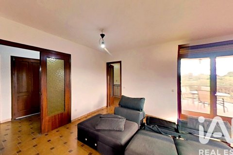 Сasa de 3 dormitorios en venta en Valls, Tarragona, Cataluña, Spain № 4752 - foto 10