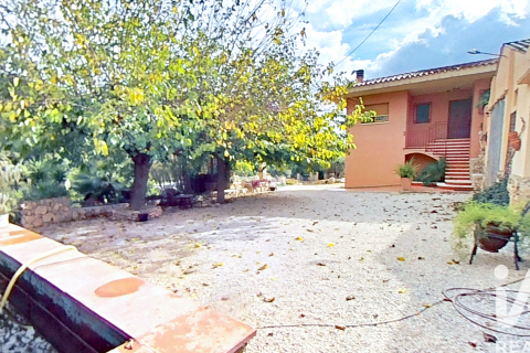 Сasa de 3 dormitorios en venta en Valls, Tarragona, Cataluña, Spain № 4752 - foto 6