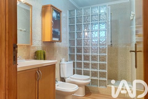 Сasa de 7 dormitorios en venta en Vilanova i la Geltrú, Barcelona, Cataluña, Spain № 4751 - foto 28