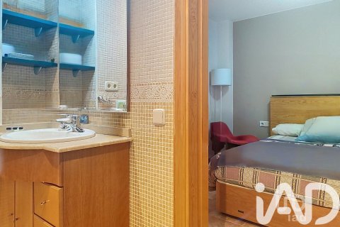 Сasa de 7 dormitorios en venta en Vilanova i la Geltrú, Barcelona, Cataluña, Spain № 4751 - foto 14