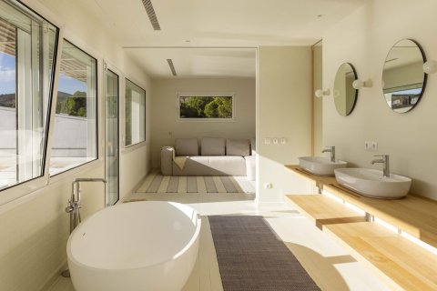 Купить дом в Ситжес, Испания с 7 комнат, 587м², № 7089 - фото 14