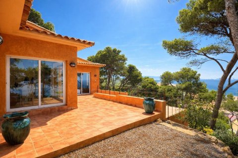Сasa de 4 dormitorios en venta en Begur, Gerona, Cataluña, Spain № 7088 - foto 29