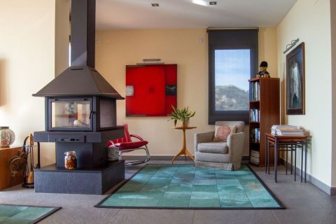 Сasa de 5 dormitorios en venta en Tossa de Mar, Gerona, Cataluña, Spain № 7086 - foto 16