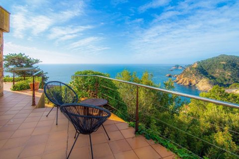 Сasa de 5 dormitorios en venta en Tossa de Mar, Gerona, Cataluña, Spain № 7086 - foto 25