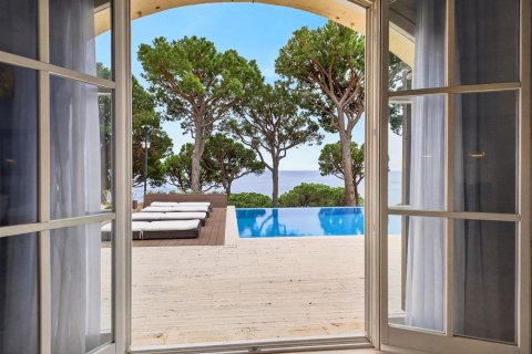4 bedrooms house for sale in Sant Feliu de Guixols, Girona, Catalonia, Spain № 7087 - photo 10