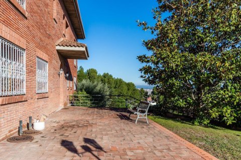 7 bedrooms villa for sale in Cerdanyola Del Valles, Barcelona, Catalonia, Spain № 1137 - photo 8