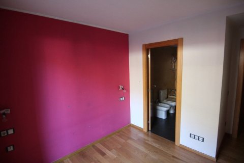 Купить квартиру в Андорра, Испания с 3 спальни, 92м², № 5447 - фото 7