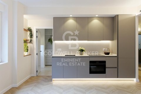 Купить квартиру в Барселона, Испания с 3 спальни, 106м², № 5441 - фото 4