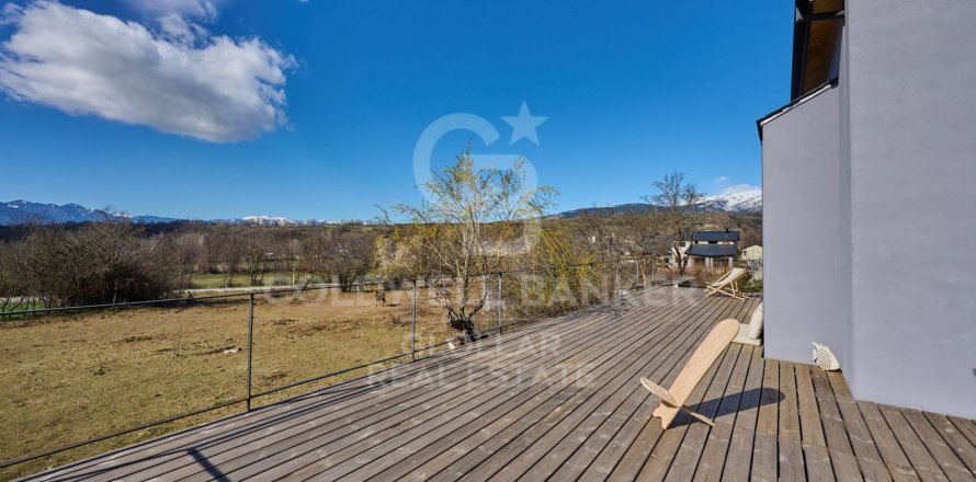 Сasa de 2 dormitorios en venta en Cataluña, Spain № 7828