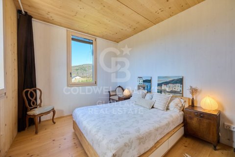 Сasa de 2 dormitorios en venta en Cataluña, Spain № 7828 - foto 9
