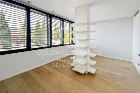 4 bedrooms house for sale in Barcelona, Catalonia, Spain № 7830 - photo 5