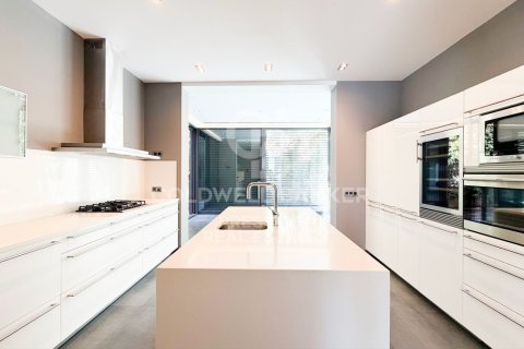 4 bedrooms house for sale in Barcelona, Catalonia, Spain № 7830 - photo 8