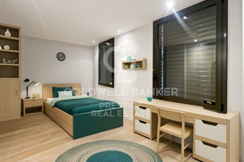4 bedrooms house for sale in Barcelona, Catalonia, Spain № 7830 - photo 3