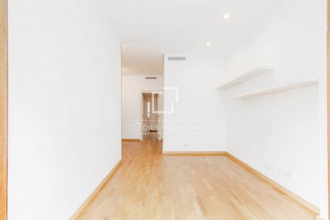 Купить квартиру в Барселона, Испания с 2 спальни, 61м², № 8763 - фото 20