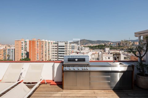 Ático de 1 dormitorio en venta en Barcelona, Cataluña, Spain № 8764 - foto 12