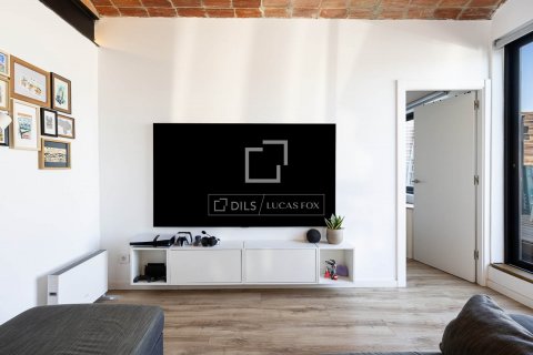 Ático de 1 dormitorio en venta en Barcelona, Cataluña, Spain № 8764 - foto 20