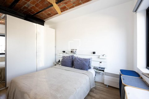 Ático de 1 dormitorio en venta en Barcelona, Cataluña, Spain № 8764 - foto 7