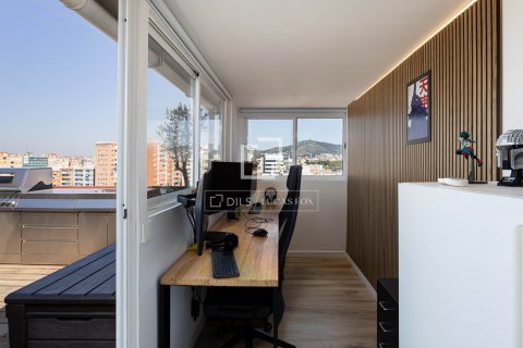 Ático de 1 dormitorio en venta en Barcelona, Cataluña, Spain № 8764 - foto 8