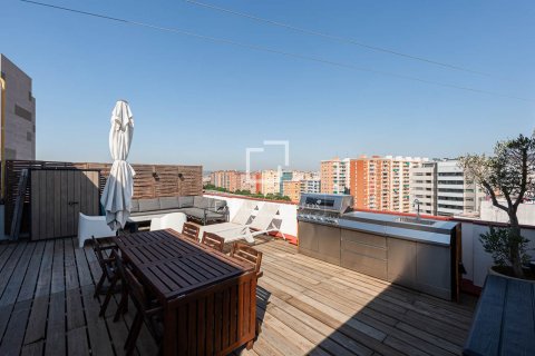 Ático de 1 dormitorio en venta en Barcelona, Cataluña, Spain № 8764 - foto 13