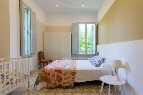 Сasa de 5 dormitorios en venta en Argentona, Barcelona, Cataluña, Spain № 1336 - foto 14