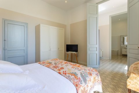 Сasa de 5 dormitorios en venta en Argentona, Barcelona, Cataluña, Spain № 1336 - foto 16