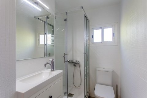 Сasa de 5 dormitorios en venta en Argentona, Barcelona, Cataluña, Spain № 1336 - foto 12