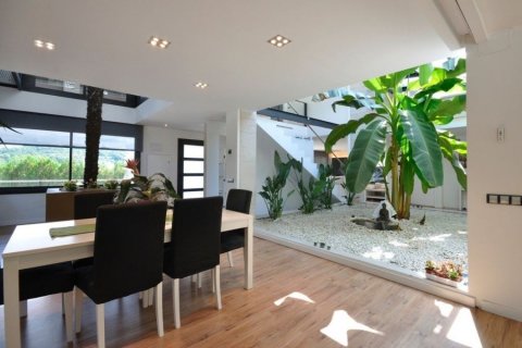 Сasa de 3 dormitorios en venta en Vallromanes, Barcelona, Cataluña, Spain № 1339 - foto 7