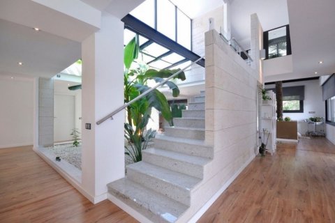 Сasa de 3 dormitorios en venta en Vallromanes, Barcelona, Cataluña, Spain № 1339 - foto 10