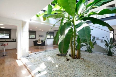 Сasa de 3 dormitorios en venta en Vallromanes, Barcelona, Cataluña, Spain № 1339 - foto 9