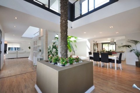Сasa de 3 dormitorios en venta en Vallromanes, Barcelona, Cataluña, Spain № 1339 - foto 8