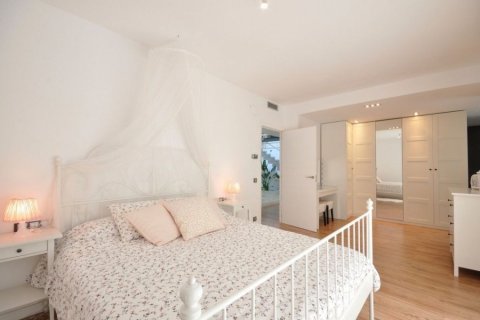 Сasa de 3 dormitorios en venta en Vallromanes, Barcelona, Cataluña, Spain № 1339 - foto 21