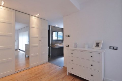 Сasa de 3 dormitorios en venta en Vallromanes, Barcelona, Cataluña, Spain № 1339 - foto 22