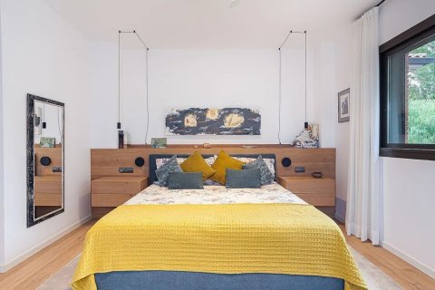 Сasa de 5 dormitorios en venta en Sant Cugat del Vallès, Barcelona, Cataluña, Spain № 1334 - foto 18