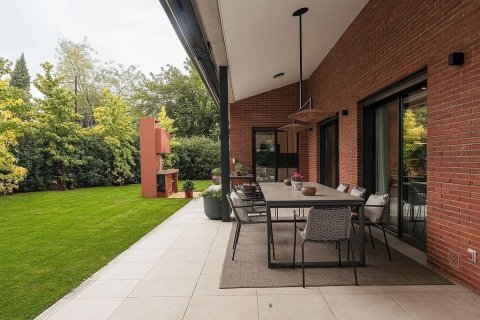 Сasa de 5 dormitorios en venta en Sant Cugat del Vallès, Barcelona, Cataluña, Spain № 1334 - foto 3