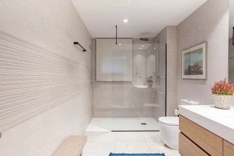 Сasa de 5 dormitorios en venta en Sant Cugat del Vallès, Barcelona, Cataluña, Spain № 1334 - foto 15