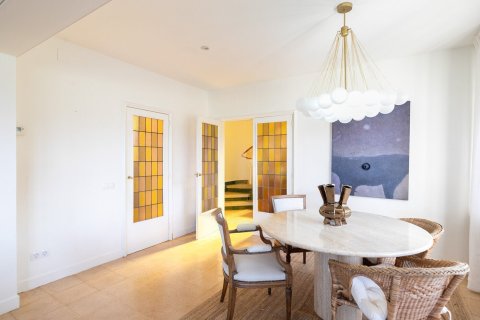 Сasa de 6 dormitorios en venta en Barcelona, Cataluña, Spain № 1337 - foto 7
