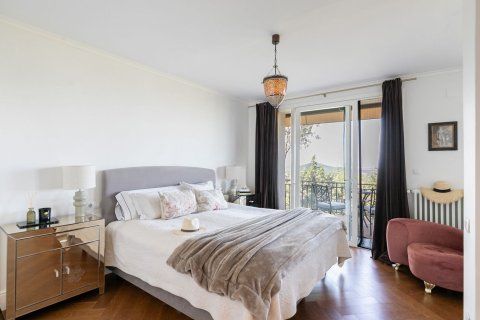 Сasa de 6 dormitorios en venta en Barcelona, Cataluña, Spain № 1337 - foto 20