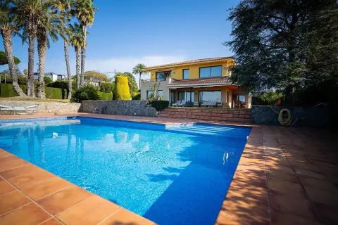 5 bedrooms house for sale in Alella, Barcelona, Catalonia, Spain № 1338 - photo 2
