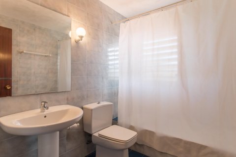 Сasa de 6 dormitorios en venta en Sant Andreu de Llavaneres, Barcelona, Cataluña, Spain № 1335 - foto 13